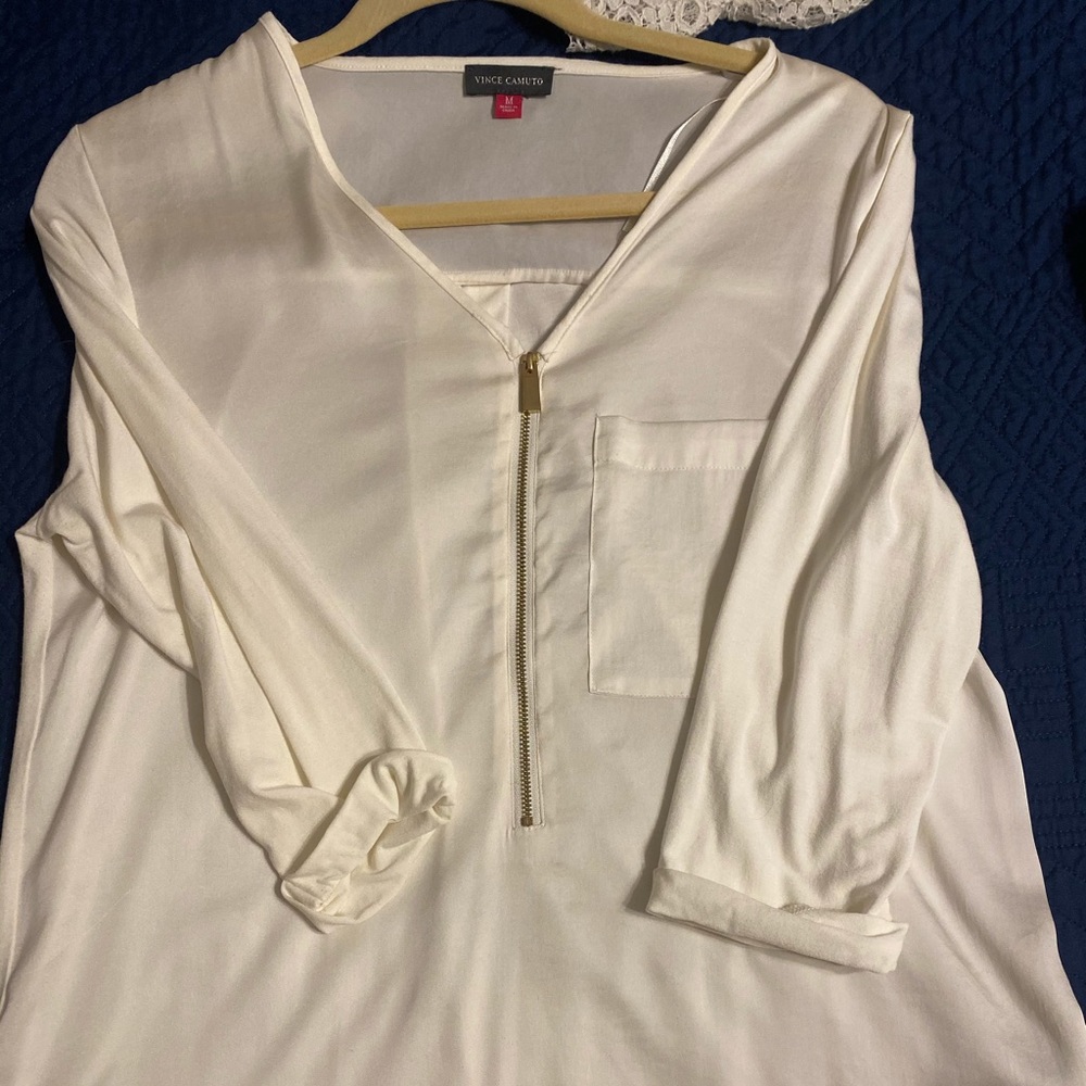 Vince Camuto Top